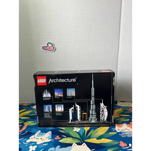 LEGO Architecture Skylines: Dubai 21052 Building Kit Set - Picture 5 of 12